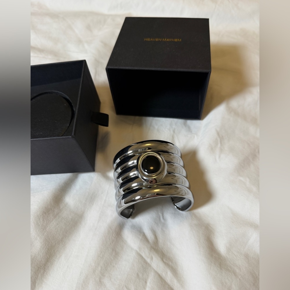 Heaven Mayhem Clark Cuff NIB - Picture 5 of 7